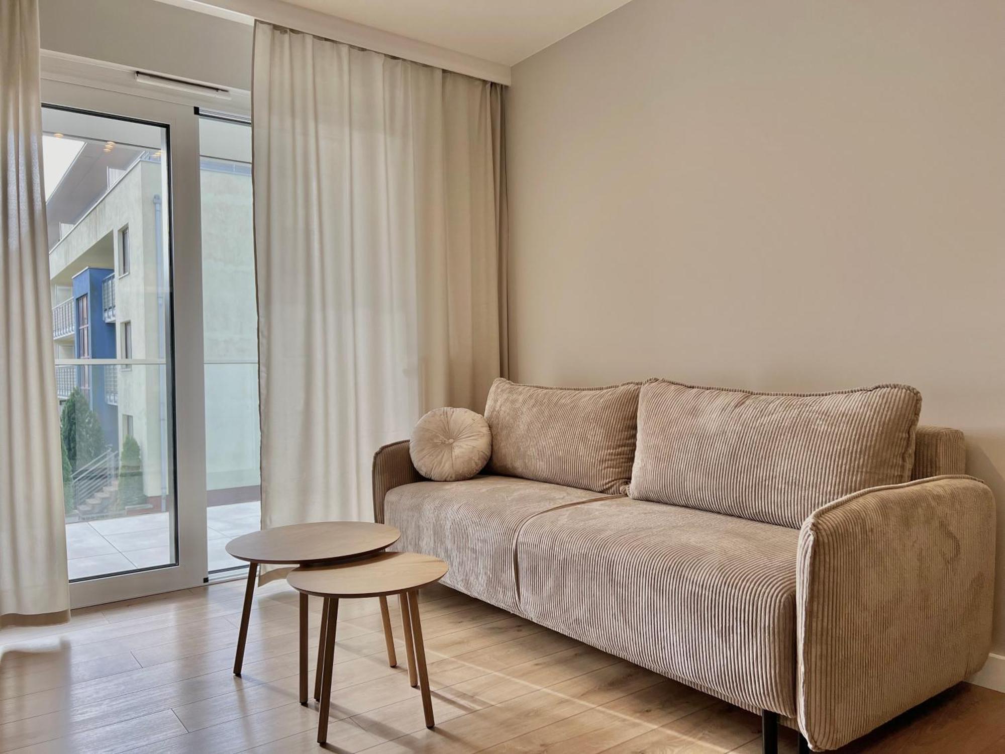 Palm Tree Perlowa Przystan Parking, 650m Do Plazy, Swiezo Oddany Nowoczesny Apartament, Parkplatz Im Preis Inbegriffen, 650 Meter Zum Strand, Frisch Fertiggestellt, Geraeumige Und Moderne Wohnung, Parking Included, 650 Meters To The Beach! Appartamento *